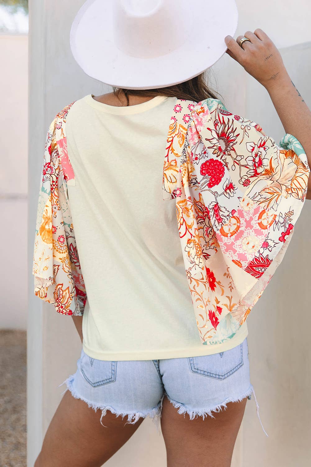 Floral Half Batwing Sleeve Round Neck Blouse | S-XL