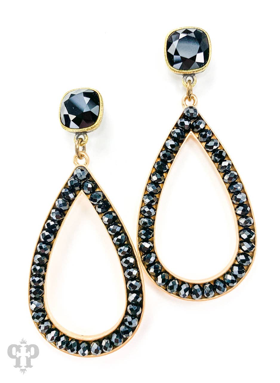 Rhinestone teardrop earring with Austrian crystal