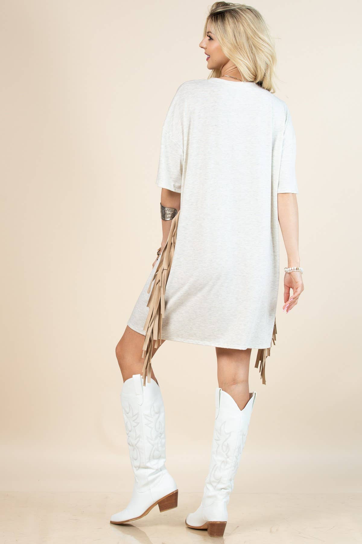 D1593-5234-Gaia Western Wild Soul Print T Shirt Dress