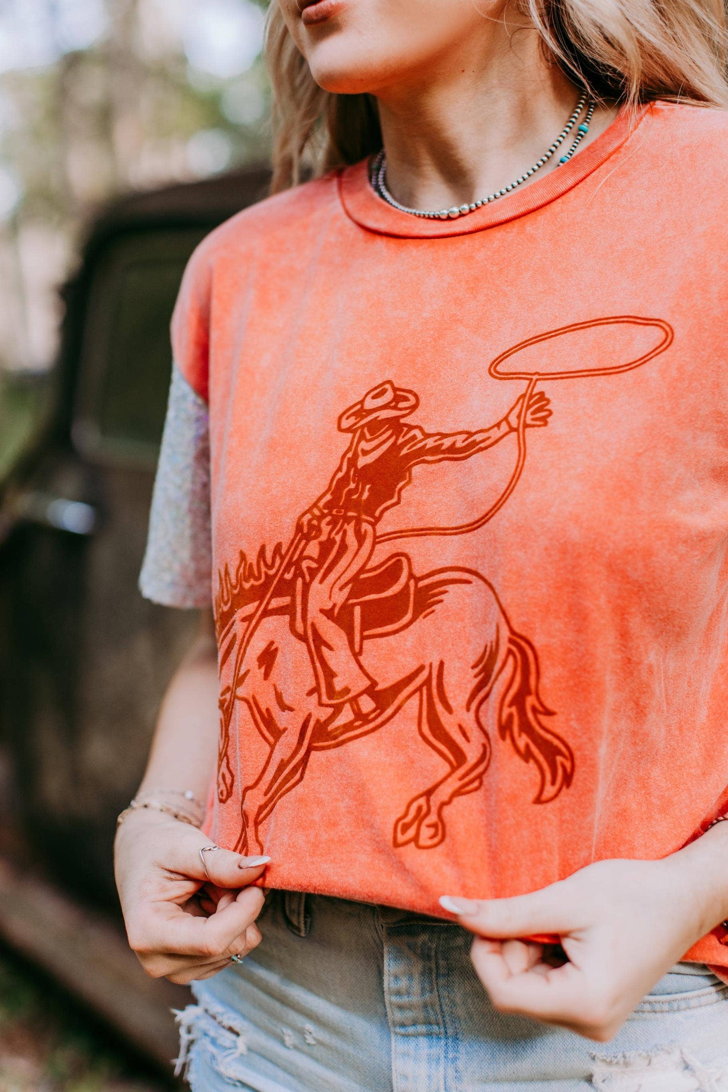MK347 Cowboy Sequin Flocking Sleeve Tee