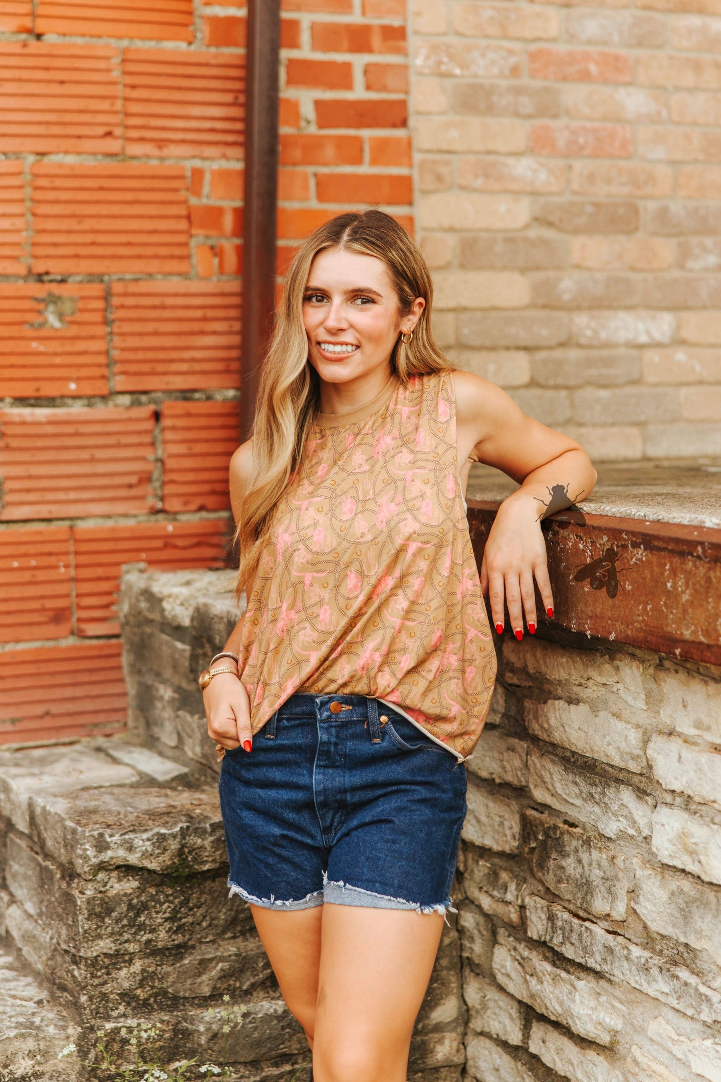 RODEO TRAILS TANK