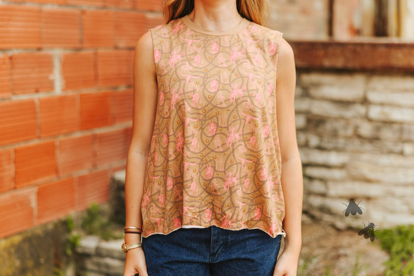 RODEO TRAILS TANK