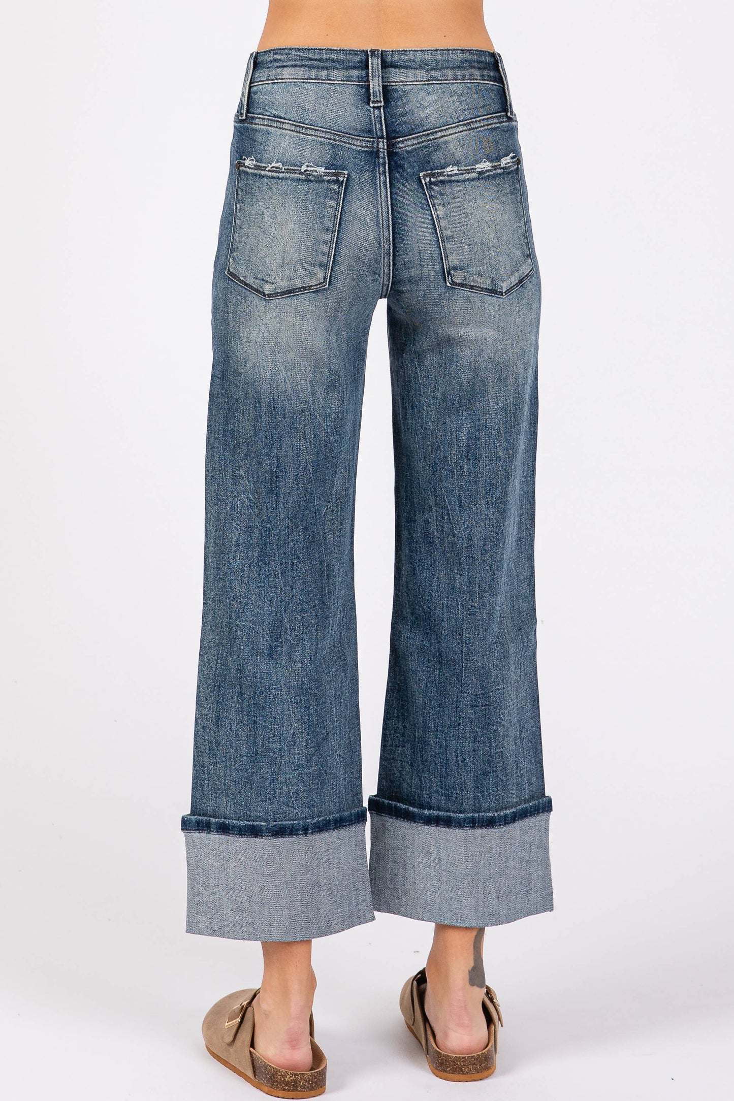 HIGH RISE STRETCH LOOSE STRAIGHT W/ CUFFED HEM