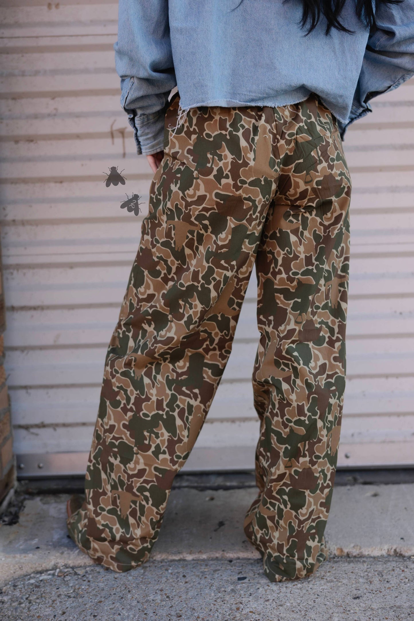 OFF THA TRACK *CAMO