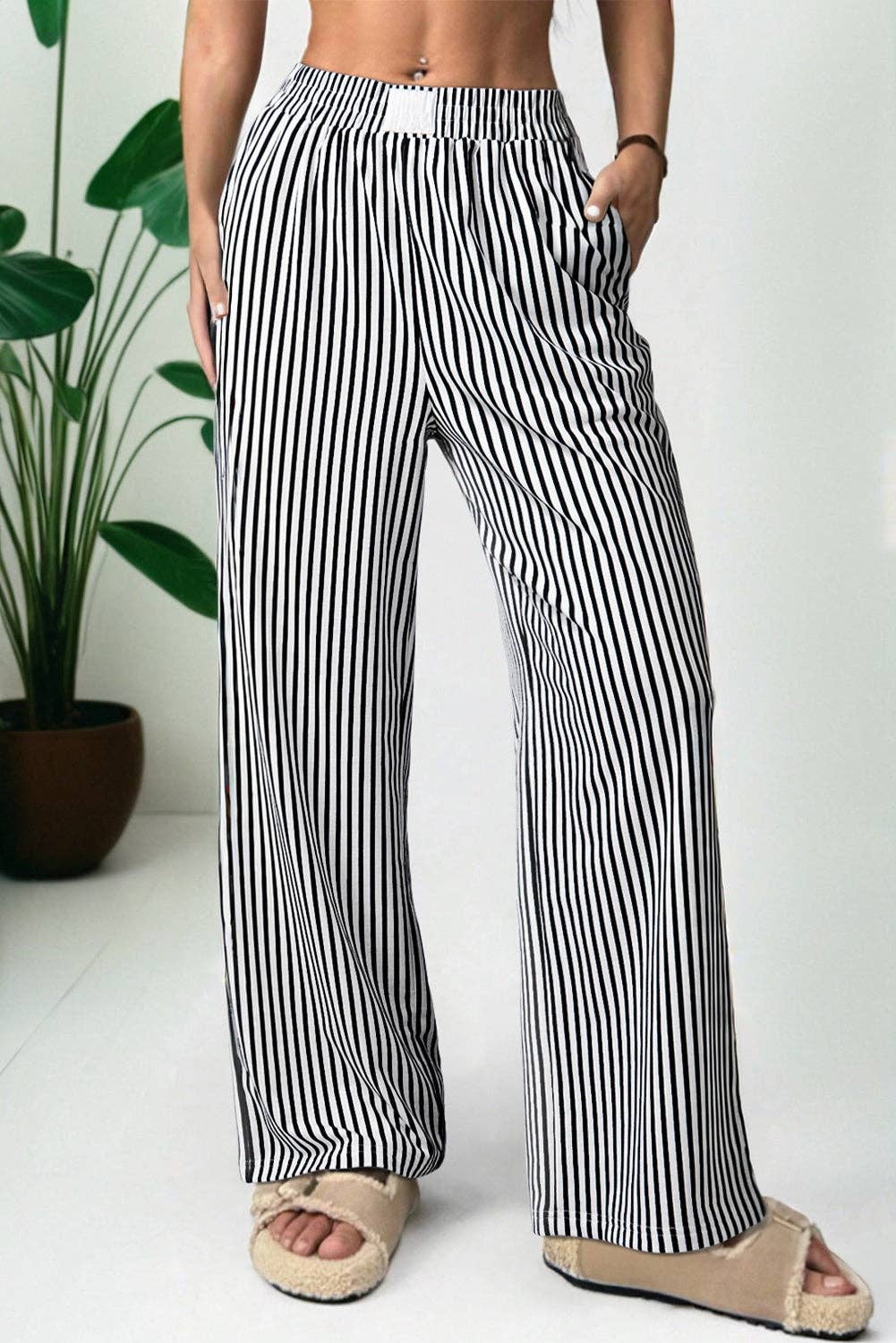 Stripe Pocketed Elastic High Waist Pants