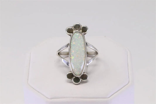 Unmarked Native America Handmade Navajo Sterling Silver Synthetic Opal Ring