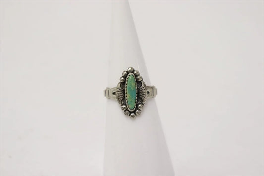 Unmarked Sterling and Turquoise Single Stone Ring