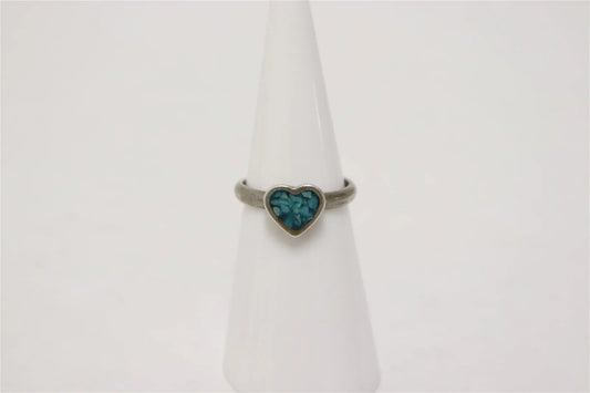 Unmarked Native American Sterling & Turquoise Chip Heart Ring