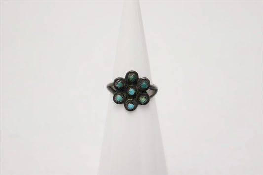 Unmarked Vintage Zuni Sterling & 7 Petit-Point Turquoise Ring