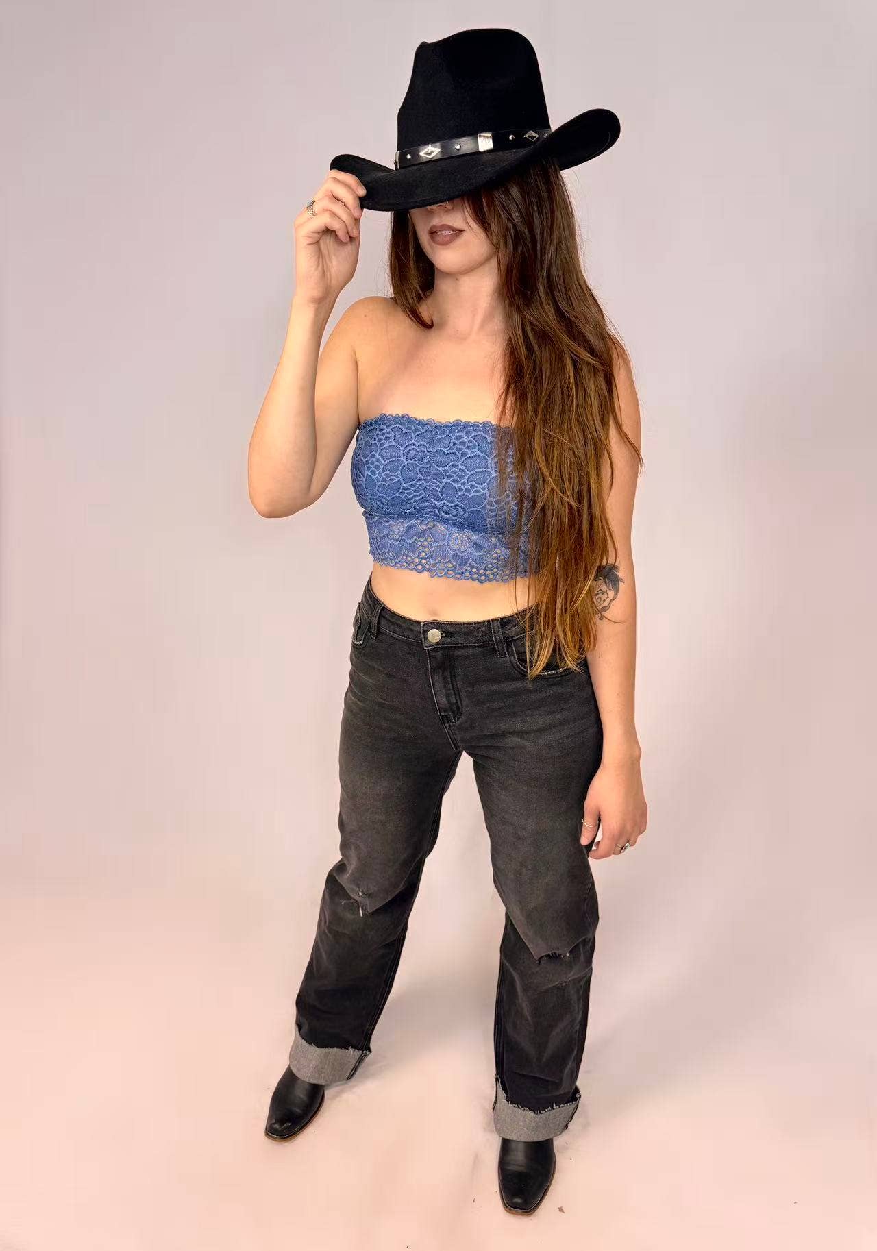 MK751 Outlaw Cuffed Jean Pants