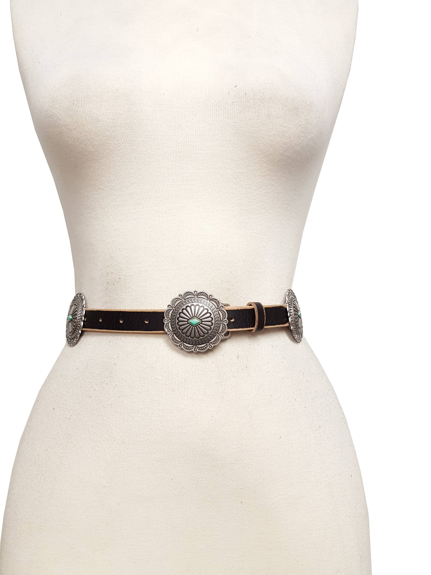 Western Genuine Distressed Leather belt w. Round concho