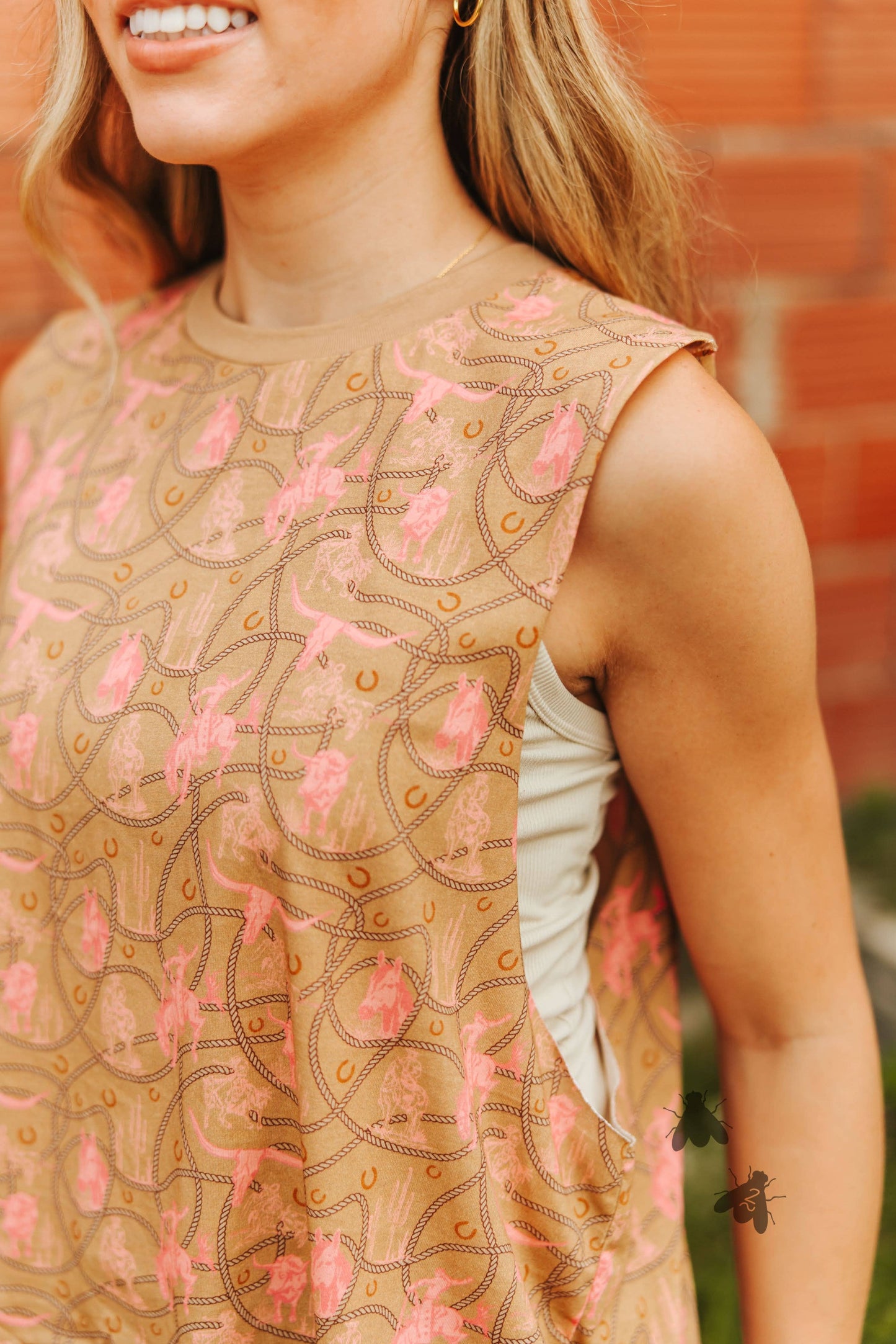 RODEO TRAILS TANK