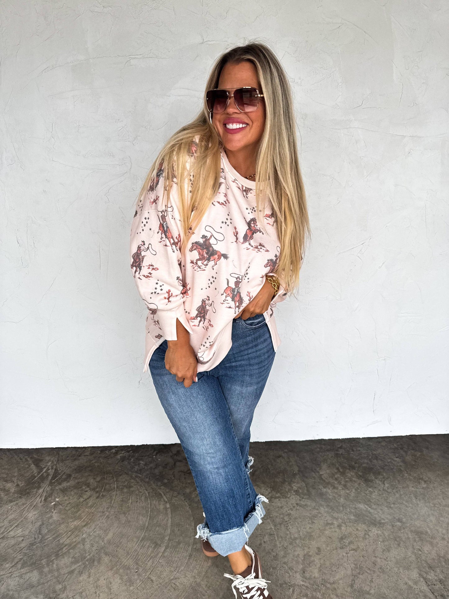 RANCH GIRL CLASSIC CREW PULLOVER